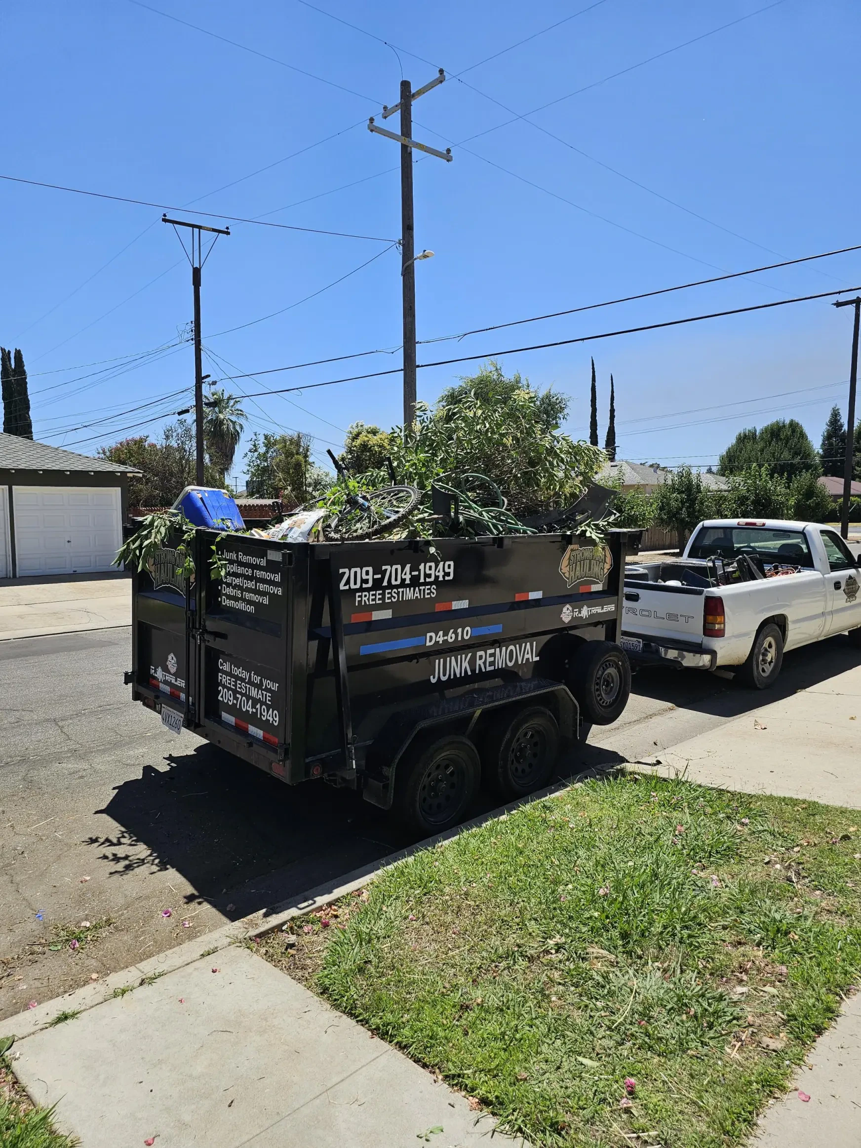 Work photo for Truck Load Junk Disposal: Labor, Hauling, & Disposal Services $200