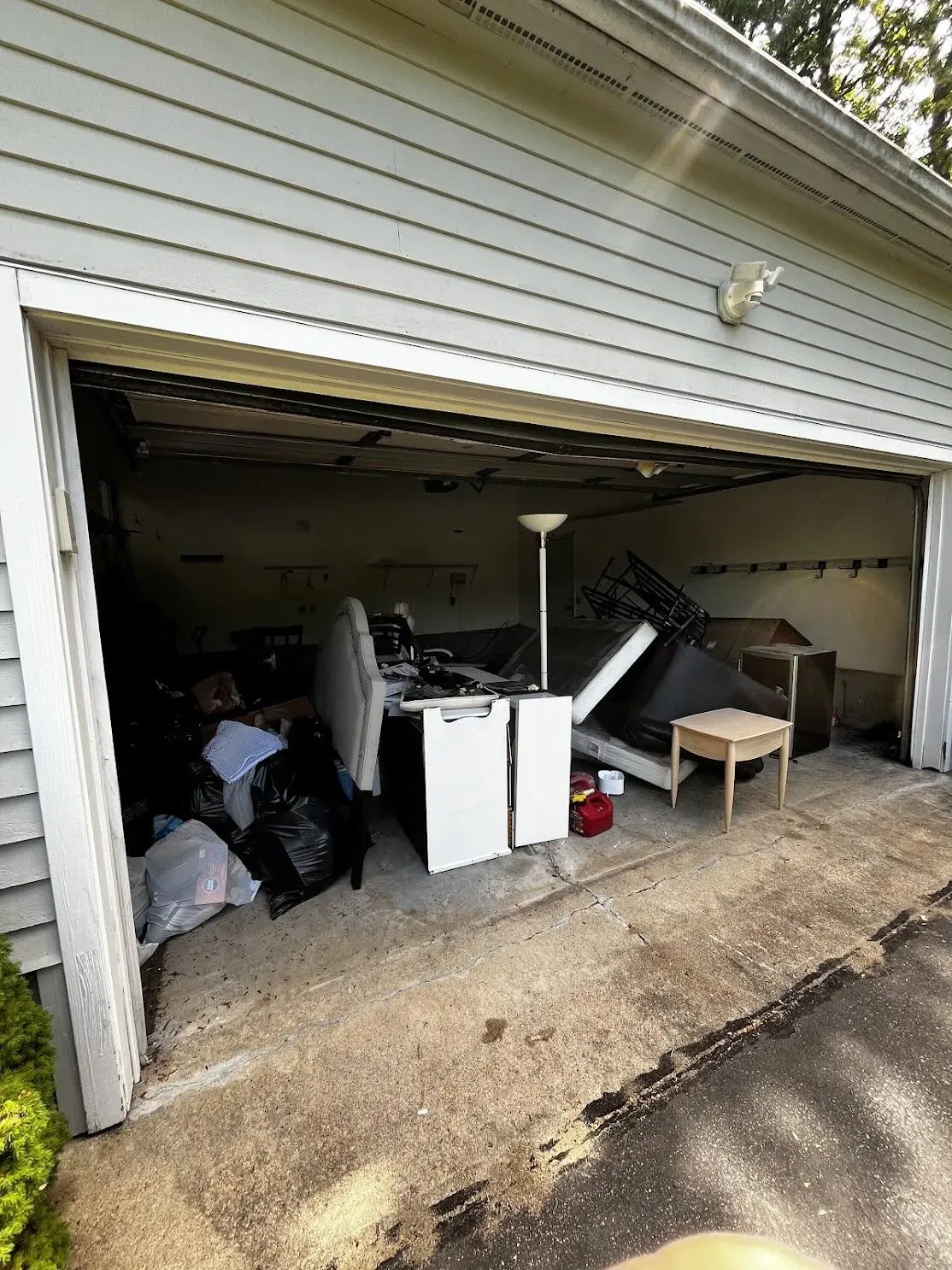 Work photo for Indoor and Outdoor Junk Removal: