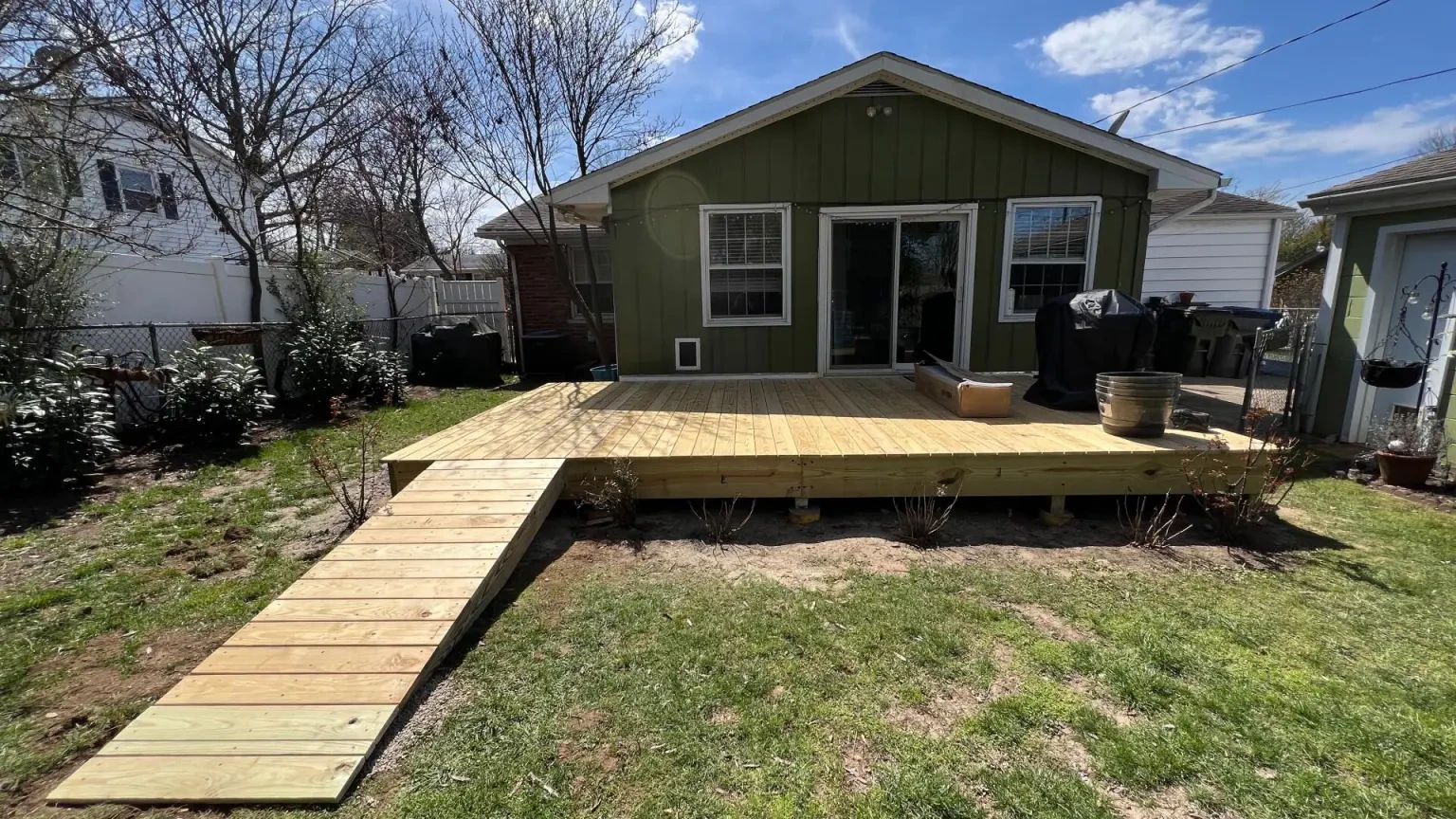 Work photo for Deck Building Service: 20x20 Deck - In One Week $8169